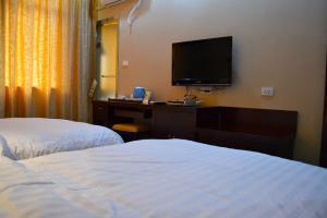 Guilin Jinxiu Xiaoxiang Business Hotel Lingchuan  Eksteriør bilde